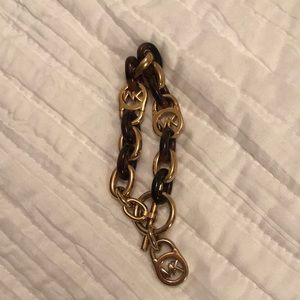 Michael Kors Tortoise pattern logo lock chain link